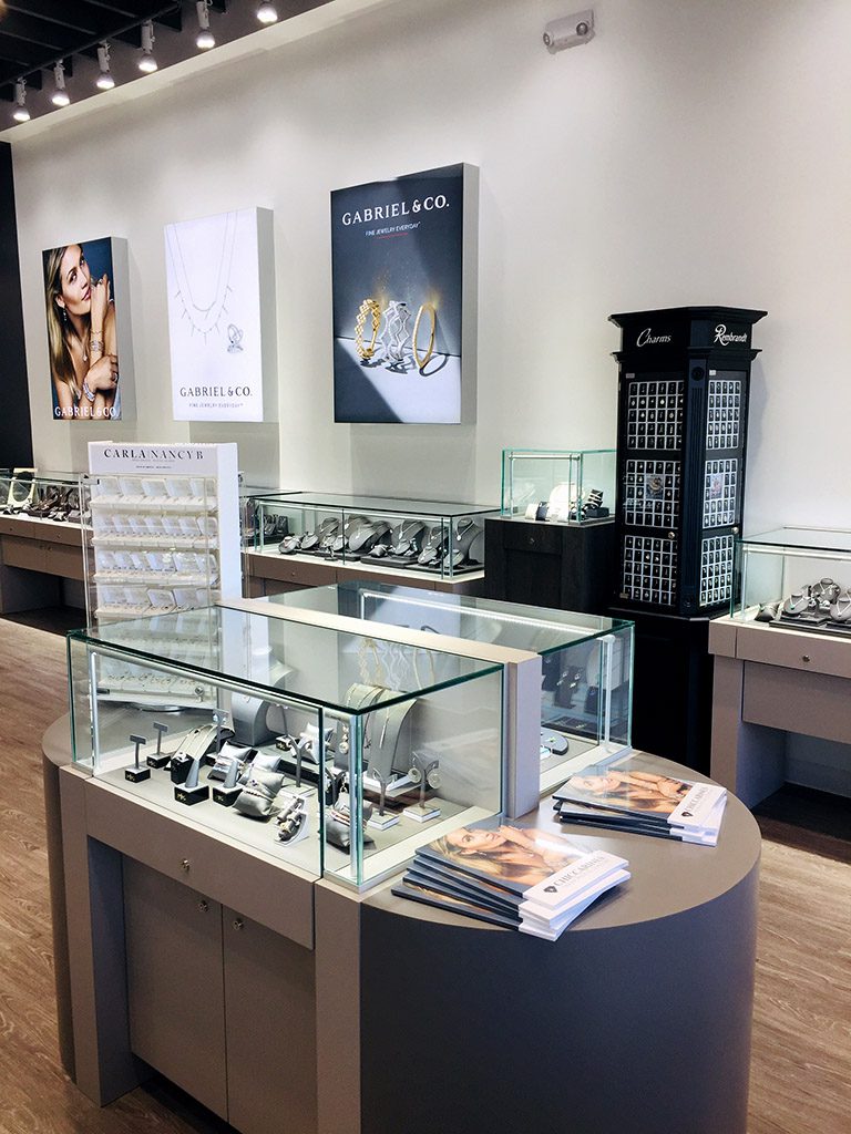 Chiccarine's Diamonds & Jewelry, Collegeville